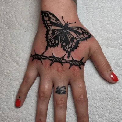 Lawless Tattooer tattoo 025