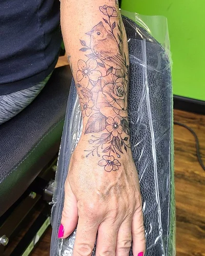 Amber Fae Wild tattoo 042