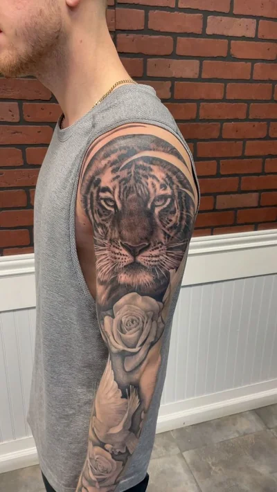 Rustin Revilla tattoo 014
