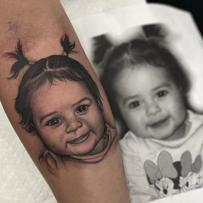 Winona Taylor tattoo 037