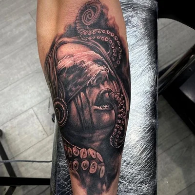 Wise Guys Ink tattoo 009