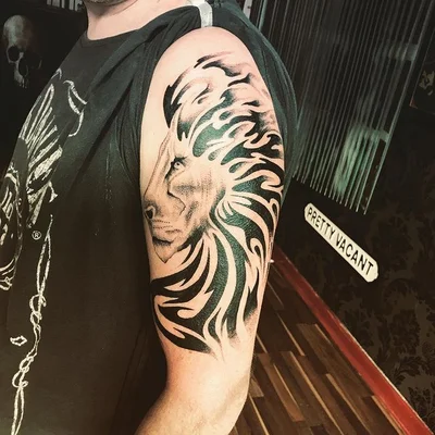 Paul Egan tattoo 017