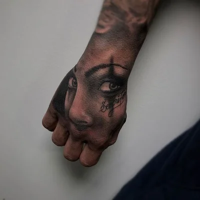 Wisy Moreno tattoo 015