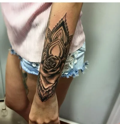Wisy Moreno tattoo 020