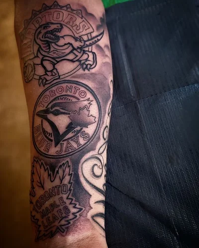 Ashley Facchini tattoo 016