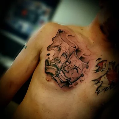 Ashley Facchini tattoo 043