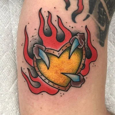 Daniel Adamczyk tattoo 045