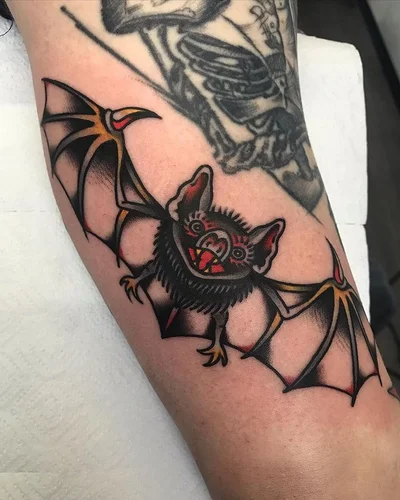 Valeriy Ukhanov tattoo 033