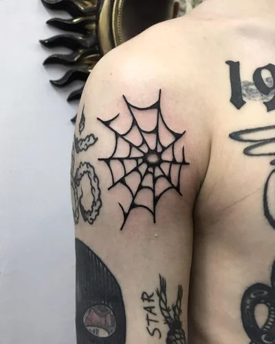 Valeriy Ukhanov tattoo 035