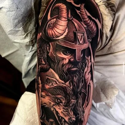 Kyle Wood tattoo 039