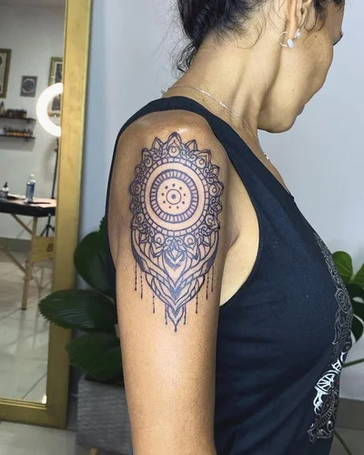 Carlos Wo Ching tattoo 043