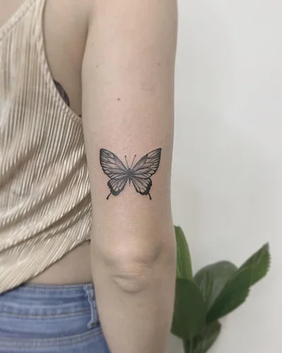 Carlos Wo Ching tattoo 050