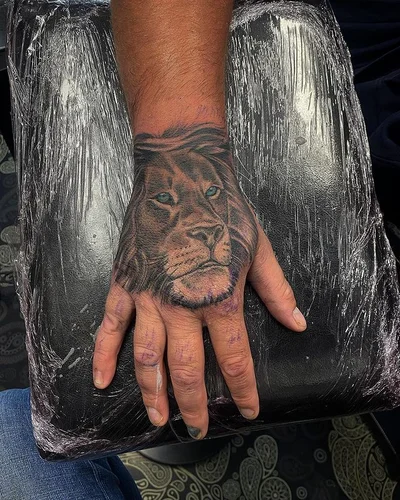 Mike Bays tattoo 021