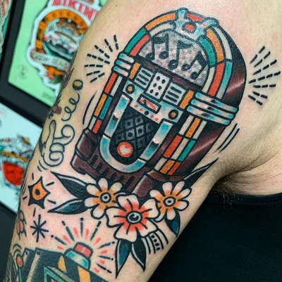 Wyatt Vandergeest tattoo 012