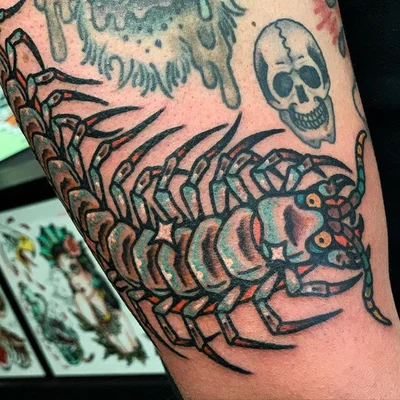 Wyatt Vandergeest tattoo 018