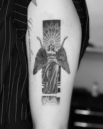 Axe tattoo 048