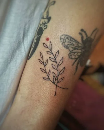 Fabiana da Costa tattoo 037