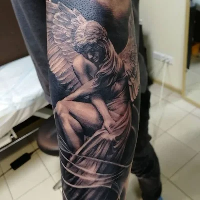 Xander Voron tattoo 019