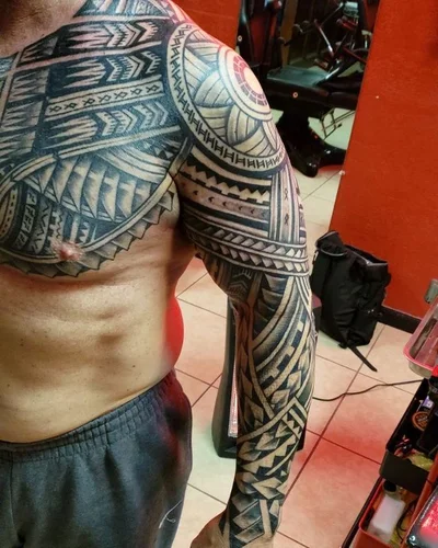 Xandro Figueredo tattoo 050
