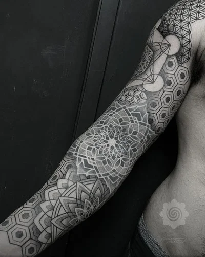 Xarope Black tattoo 040