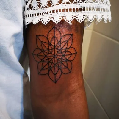 Xavier Gold tattoo 009