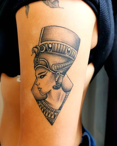 Xavier Gold tattoo 010