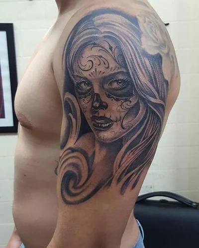 Xavier Gold tattoo 031