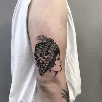 Parliament Tattoo tattoo 008