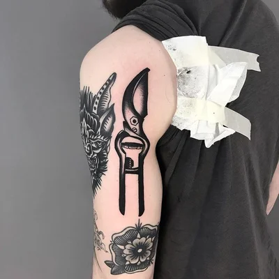Parliament Tattoo tattoo 022