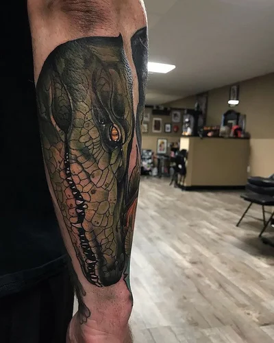 Mike tattoo 042