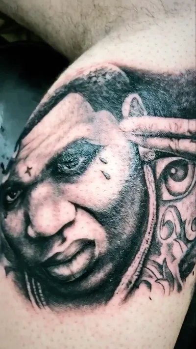 Xavier Johnson tattoo 007
