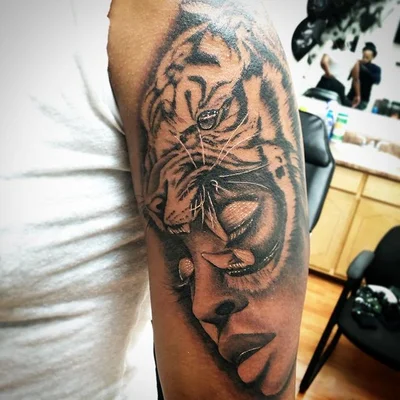 Xavier Johnson tattoo 020