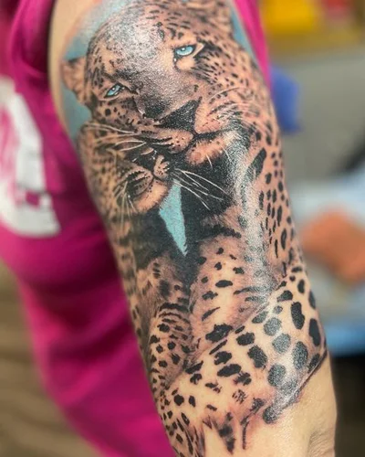 Xavier Johnson tattoo 024