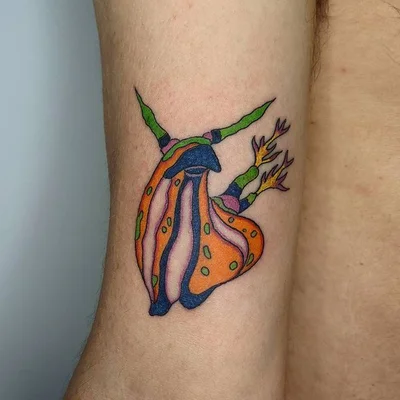 Léo Lavande tattoo 016