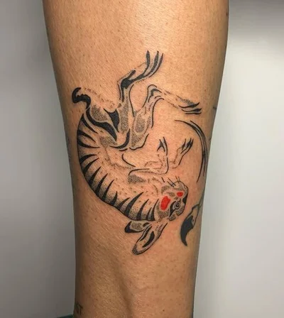 Léo Lavande tattoo 027