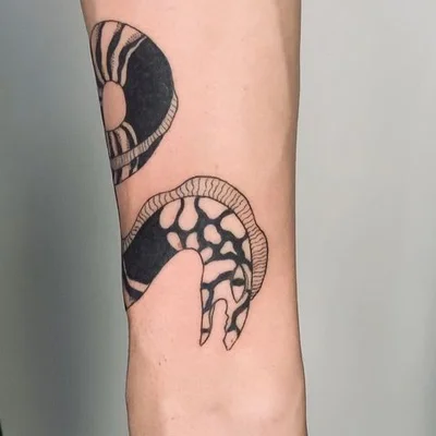 Léo Lavande tattoo 038