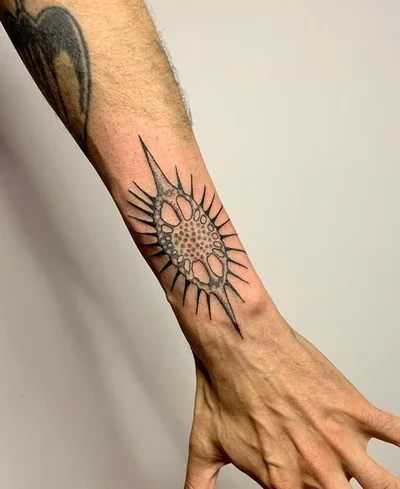 Léo Lavande tattoo 046