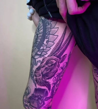Yael Isey tattoo 027