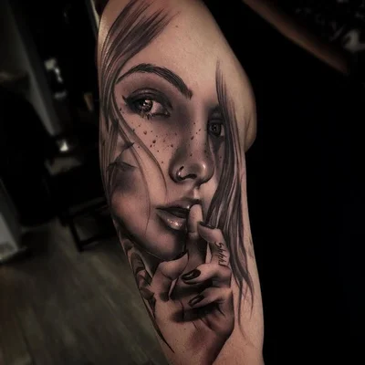 Yaiza Rubio tattoo 046