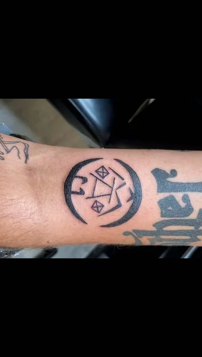Elvis Baboc tattoo 016