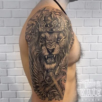 Ksenia tattoo 038