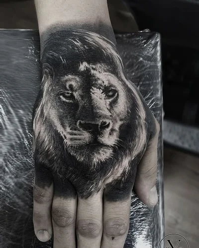 Yarson tattoo 024
