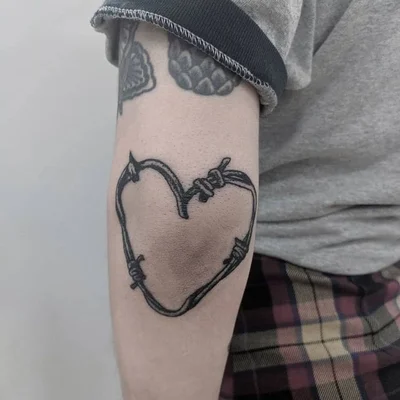 Yas Aybar tattoo 022