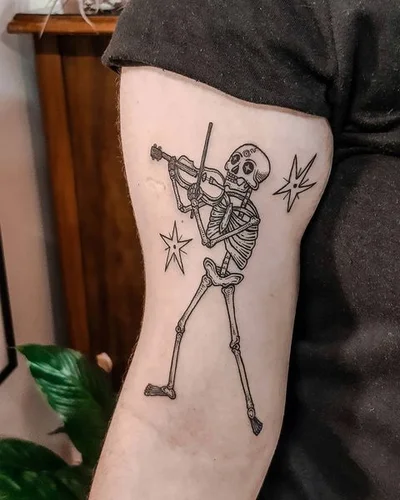 Yasmin Borges tattoo 031