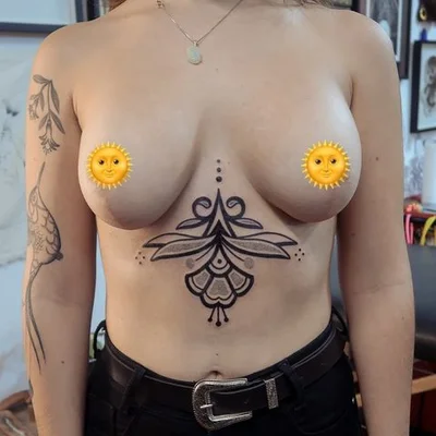Yasmin Borges tattoo 050