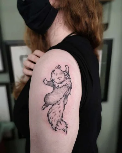 Camila Yassuda tattoo 007