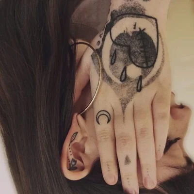 Camila Yassuda tattoo 018