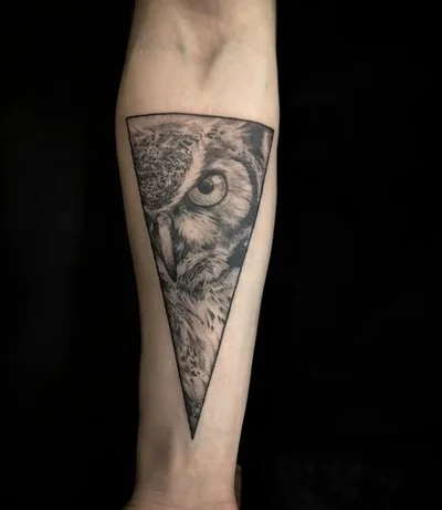 Camila Yassuda tattoo 032
