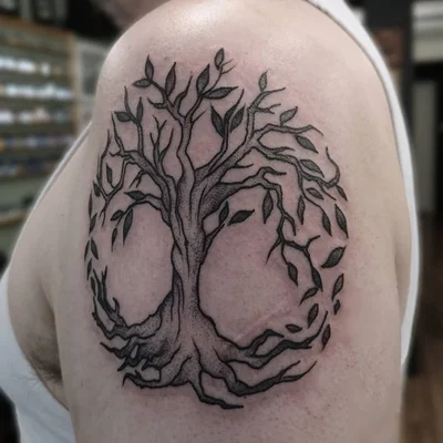 Camila Yassuda tattoo 033