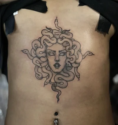 Camila Yassuda tattoo 036
